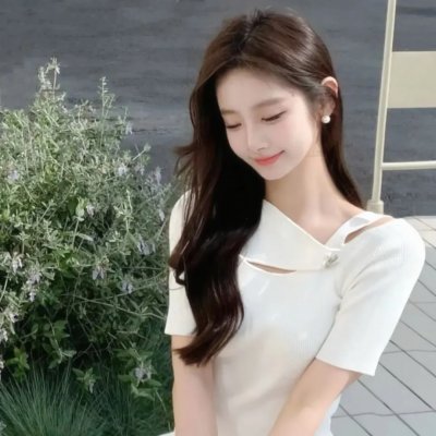 樱花晚秋 海报