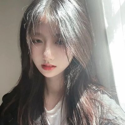 清潭回声 海报